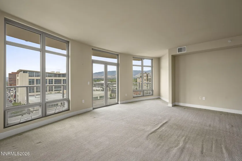 50 Sierra, Reno, Nevada 89501, 2 Bedrooms Bedrooms, ,2 BathroomsBathrooms,Residential,Residential,Sierra,0,260011590