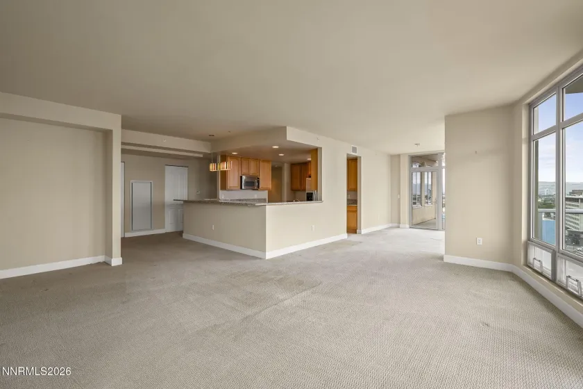 50 Sierra, Reno, Nevada 89501, 2 Bedrooms Bedrooms, ,2 BathroomsBathrooms,Residential,Residential,Sierra,0,260011590