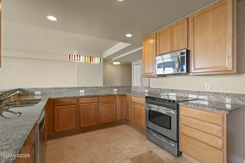 50 Sierra, Reno, Nevada 89501, 2 Bedrooms Bedrooms, ,2 BathroomsBathrooms,Residential,Residential,Sierra,0,260011590