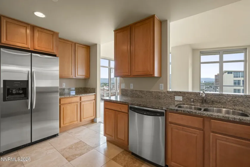 50 Sierra, Reno, Nevada 89501, 2 Bedrooms Bedrooms, ,2 BathroomsBathrooms,Residential,Residential,Sierra,0,260011590