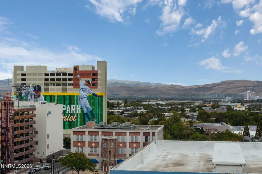 50 Sierra, Reno, Nevada 89501, 2 Bedrooms Bedrooms, ,2 BathroomsBathrooms,Residential,Residential,Sierra,0,260011590