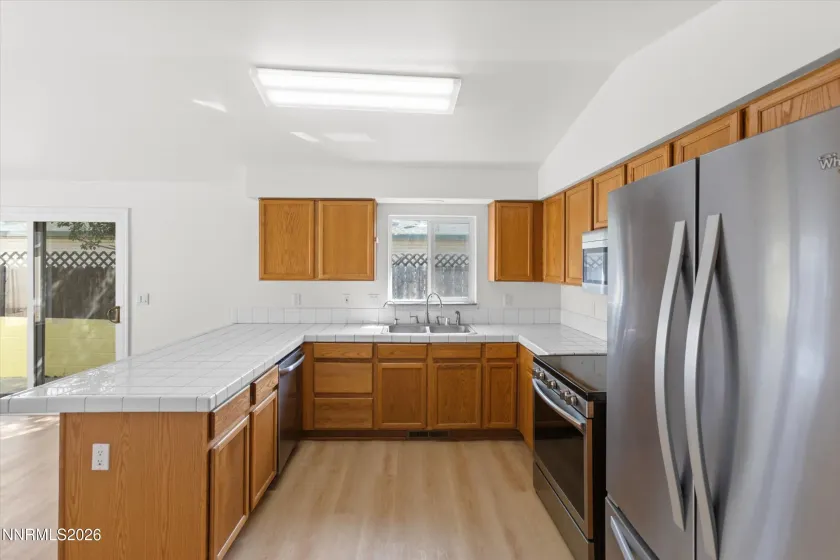261 Serpa, Fallon, Nevada 89406, 3 Bedrooms Bedrooms, ,2 BathroomsBathrooms,Residential,Residential,Serpa,0,260011594
