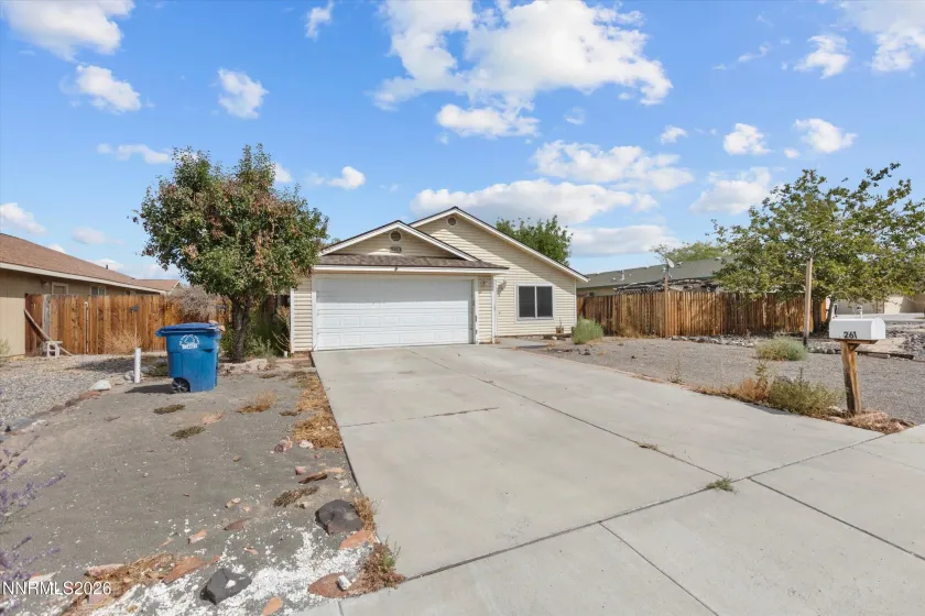 261 Serpa, Fallon, Nevada 89406, 3 Bedrooms Bedrooms, ,2 BathroomsBathrooms,Residential,Residential,Serpa,0,260011594