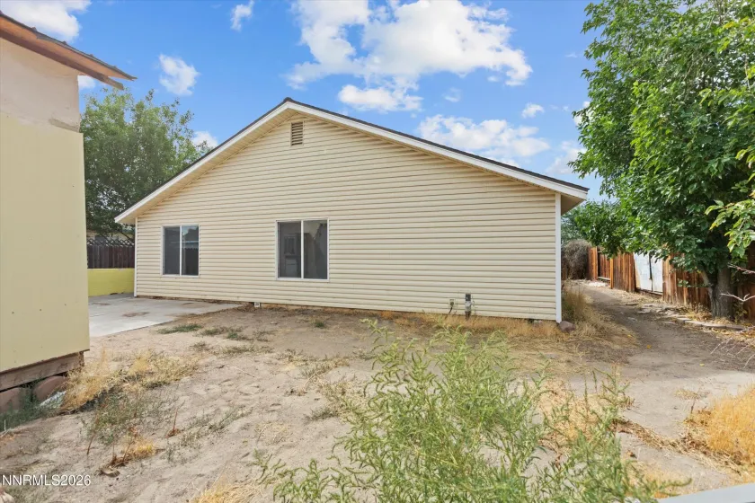 261 Serpa, Fallon, Nevada 89406, 3 Bedrooms Bedrooms, ,2 BathroomsBathrooms,Residential,Residential,Serpa,0,260011594