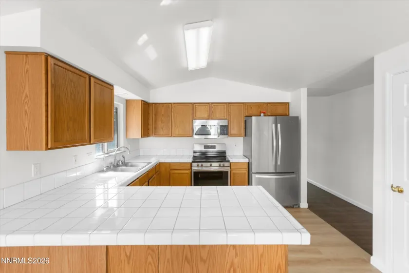 261 Serpa, Fallon, Nevada 89406, 3 Bedrooms Bedrooms, ,2 BathroomsBathrooms,Residential,Residential,Serpa,0,260011594