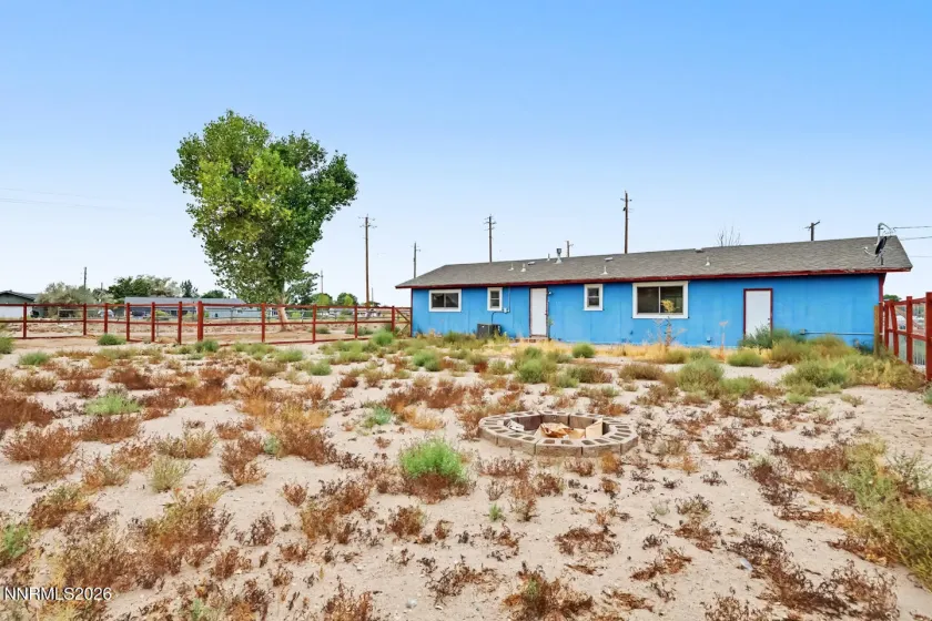 1020 Gummow, Fallon, Nevada 89406, 3 Bedrooms Bedrooms, ,2 BathroomsBathrooms,Residential,Residential,Gummow,0,260011596