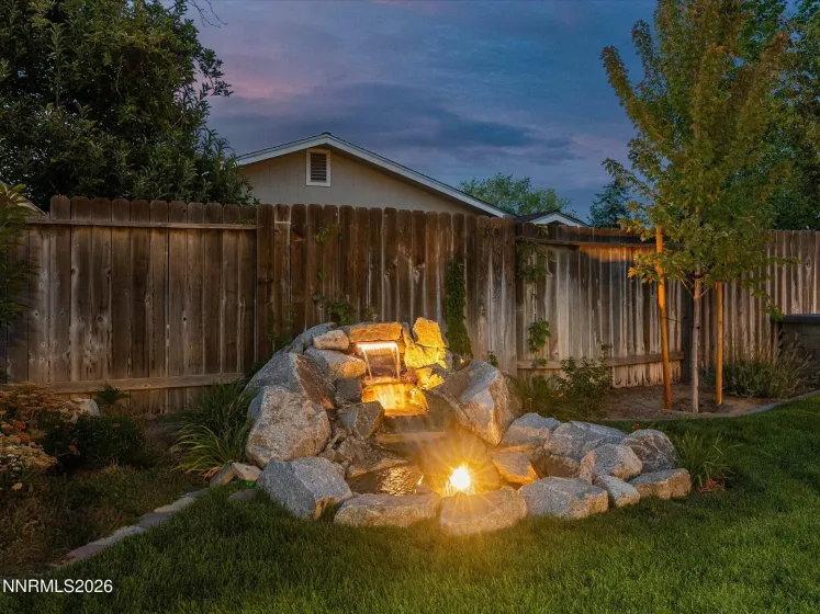 698 Lucas, Carson City, Nevada 89701, 6 Bedrooms Bedrooms, ,4 BathroomsBathrooms,Residential,Residential,Lucas,0,260011605