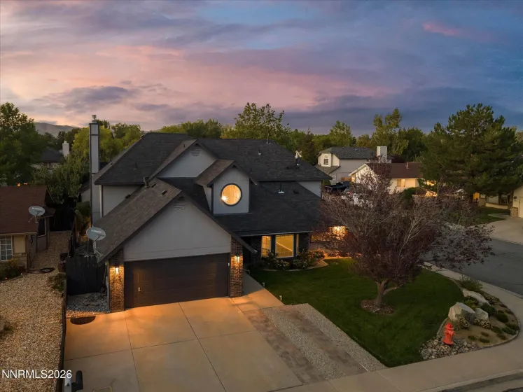 698 Lucas, Carson City, Nevada 89701, 6 Bedrooms Bedrooms, ,4 BathroomsBathrooms,Residential,Residential,Lucas,0,260011605