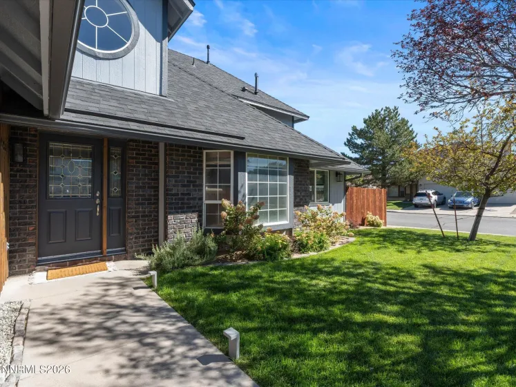 698 Lucas, Carson City, Nevada 89701, 6 Bedrooms Bedrooms, ,4 BathroomsBathrooms,Residential,Residential,Lucas,0,260011605