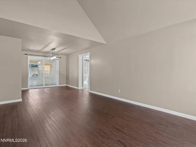698 Lucas, Carson City, Nevada 89701, 6 Bedrooms Bedrooms, ,4 BathroomsBathrooms,Residential,Residential,Lucas,0,260011605