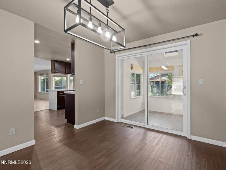 698 Lucas, Carson City, Nevada 89701, 6 Bedrooms Bedrooms, ,4 BathroomsBathrooms,Residential,Residential,Lucas,0,260011605