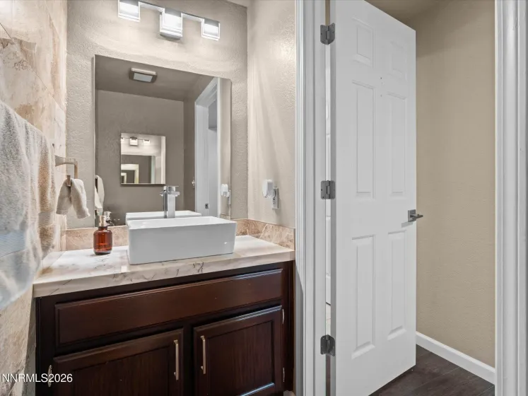 698 Lucas, Carson City, Nevada 89701, 6 Bedrooms Bedrooms, ,4 BathroomsBathrooms,Residential,Residential,Lucas,0,260011605