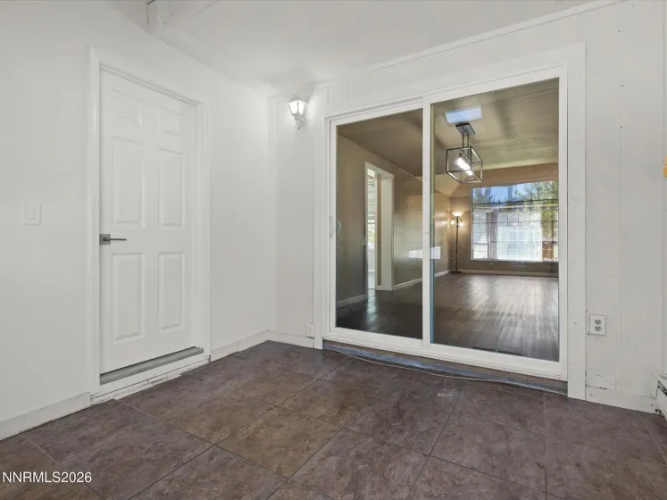 698 Lucas, Carson City, Nevada 89701, 6 Bedrooms Bedrooms, ,4 BathroomsBathrooms,Residential,Residential,Lucas,0,260011605