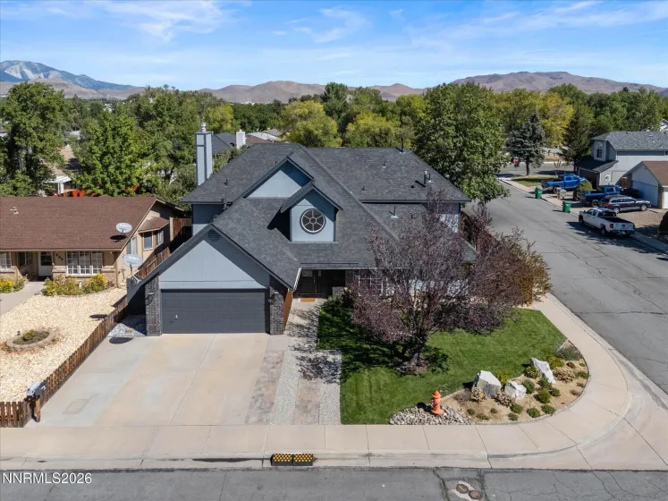698 Lucas, Carson City, Nevada 89701, 6 Bedrooms Bedrooms, ,4 BathroomsBathrooms,Residential,Residential,Lucas,0,260011605