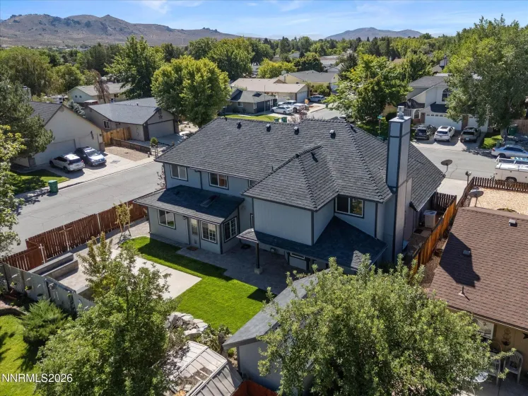 698 Lucas, Carson City, Nevada 89701, 6 Bedrooms Bedrooms, ,4 BathroomsBathrooms,Residential,Residential,Lucas,0,260011605