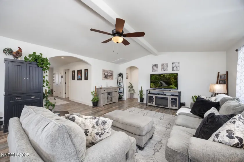 776 Kinsli, Fallon, Nevada 89406, 3 Bedrooms Bedrooms, ,3 BathroomsBathrooms,Residential,Residential,Kinsli,0,260011606