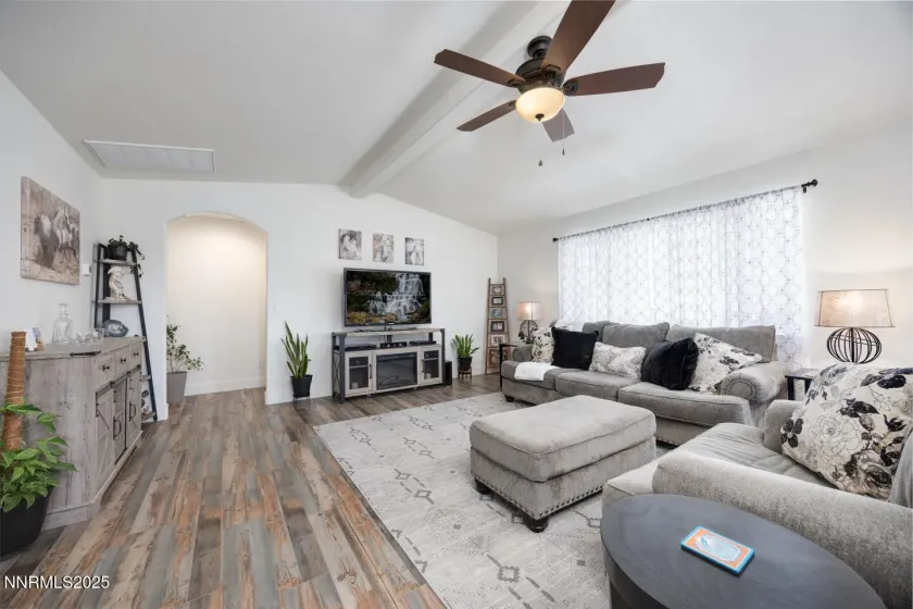 776 Kinsli, Fallon, Nevada 89406, 3 Bedrooms Bedrooms, ,3 BathroomsBathrooms,Residential,Residential,Kinsli,0,260011606
