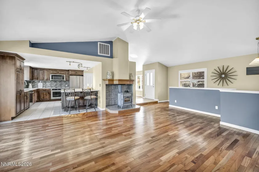 12000 Campo Rico, Sparks, Nevada 89441, 4 Bedrooms Bedrooms, ,3 BathroomsBathrooms,Residential,Residential,Campo Rico,0,260011609