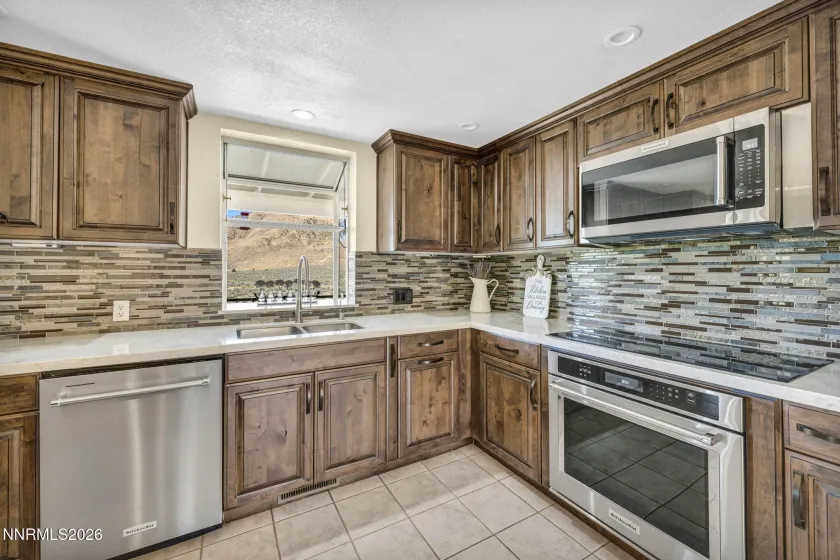 12000 Campo Rico, Sparks, Nevada 89441, 4 Bedrooms Bedrooms, ,3 BathroomsBathrooms,Residential,Residential,Campo Rico,0,260011609