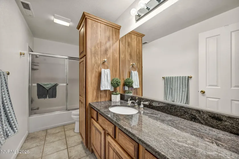 12000 Campo Rico, Sparks, Nevada 89441, 4 Bedrooms Bedrooms, ,3 BathroomsBathrooms,Residential,Residential,Campo Rico,0,260011609