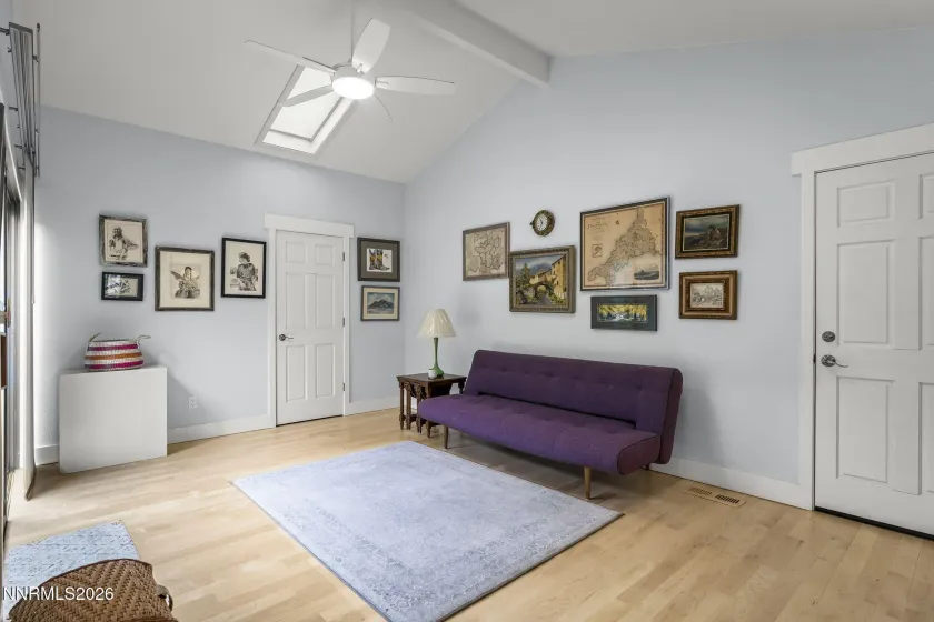 500 Riverview, Reno, Nevada 89509, 3 Bedrooms Bedrooms, ,2 BathroomsBathrooms,Residential,Residential,Riverview,0,260011610