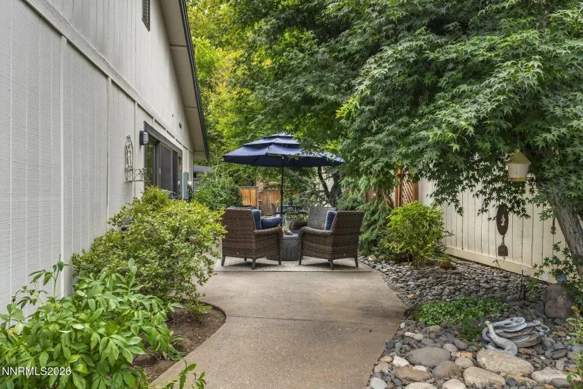 500 Riverview, Reno, Nevada 89509, 3 Bedrooms Bedrooms, ,2 BathroomsBathrooms,Residential,Residential,Riverview,0,260011610