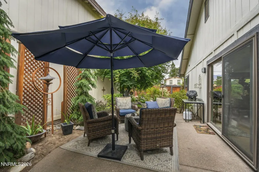 500 Riverview, Reno, Nevada 89509, 3 Bedrooms Bedrooms, ,2 BathroomsBathrooms,Residential,Residential,Riverview,0,260011610