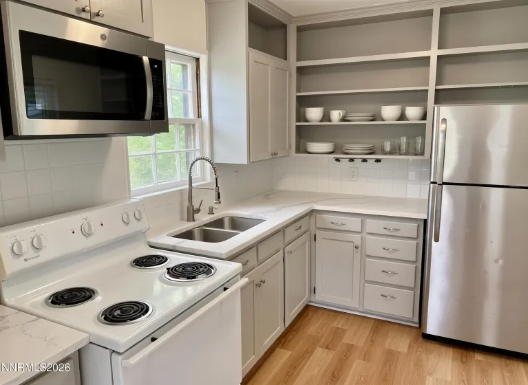 970 Vine, Reno, Nevada 89503, 2 Bedrooms Bedrooms, ,1 BathroomBathrooms,Residential,Residential,Vine,0,260011613