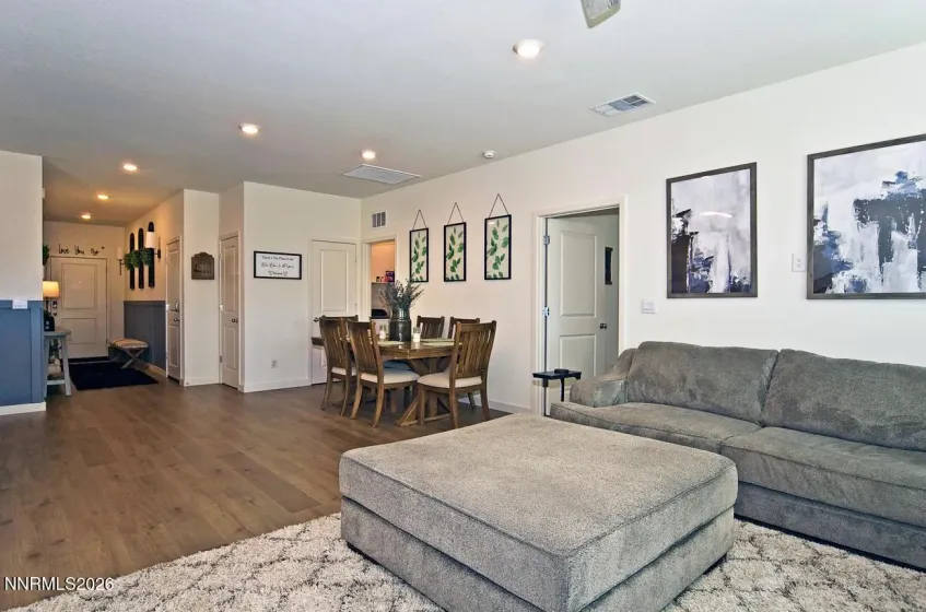 213 Chandler, Dayton, Nevada 89403, 3 Bedrooms Bedrooms, ,2 BathroomsBathrooms,Residential,Residential,Chandler,0,260011615