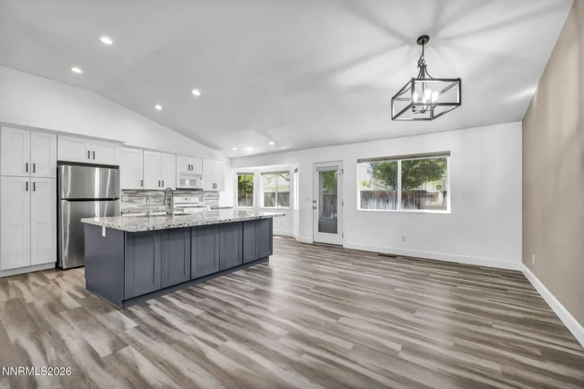 5125 Lorenzo, Sparks, Nevada 89436, 3 Bedrooms Bedrooms, ,2 BathroomsBathrooms,Residential,Residential,Lorenzo,0,260011617
