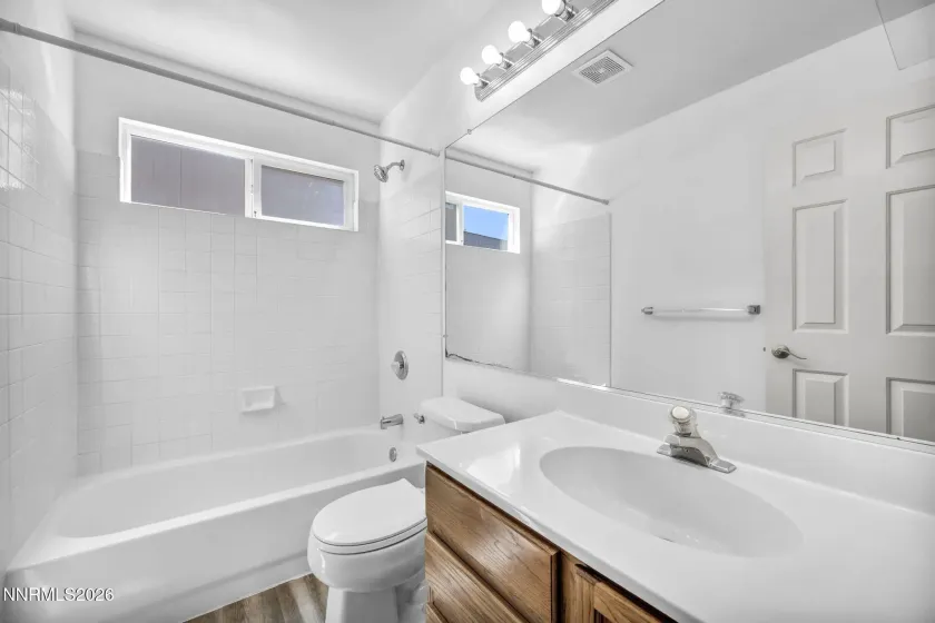 5125 Lorenzo, Sparks, Nevada 89436, 3 Bedrooms Bedrooms, ,2 BathroomsBathrooms,Residential,Residential,Lorenzo,0,260011617