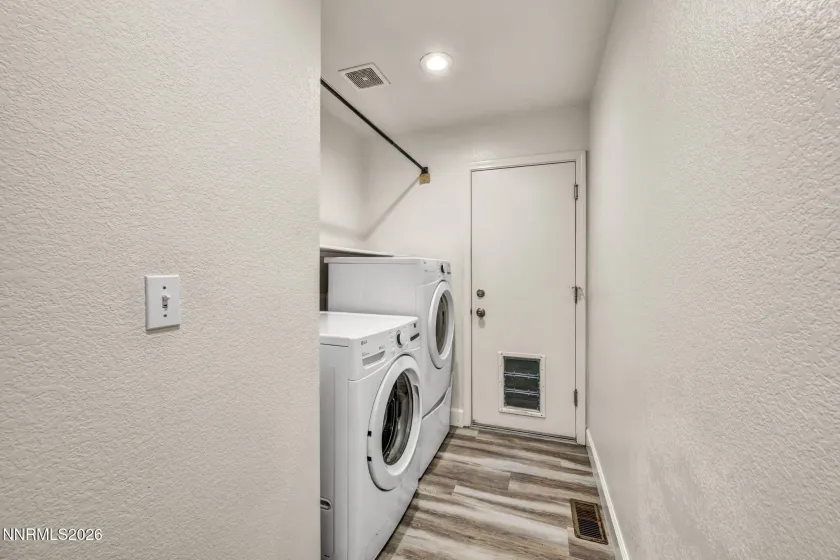 5125 Lorenzo, Sparks, Nevada 89436, 3 Bedrooms Bedrooms, ,2 BathroomsBathrooms,Residential,Residential,Lorenzo,0,260011617