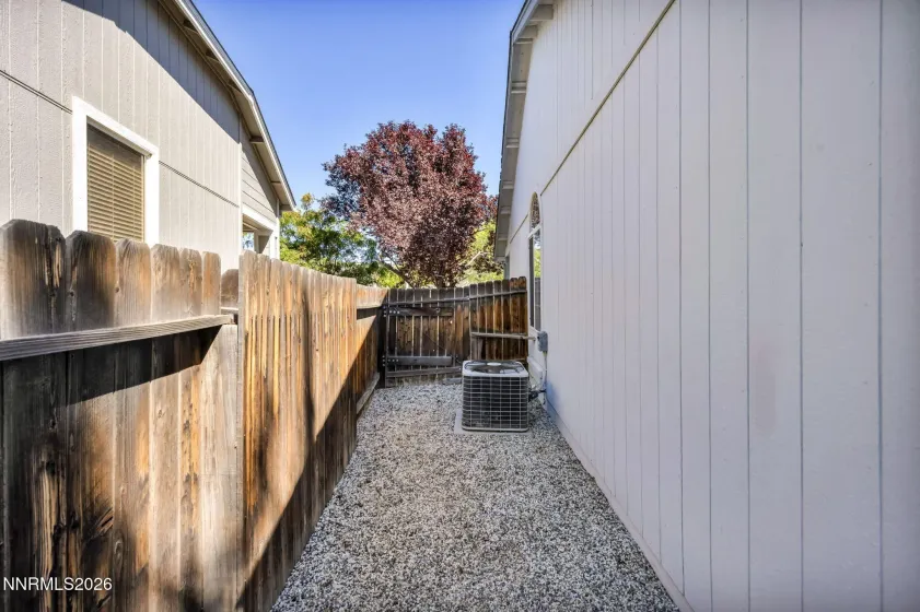 5125 Lorenzo, Sparks, Nevada 89436, 3 Bedrooms Bedrooms, ,2 BathroomsBathrooms,Residential,Residential,Lorenzo,0,260011617