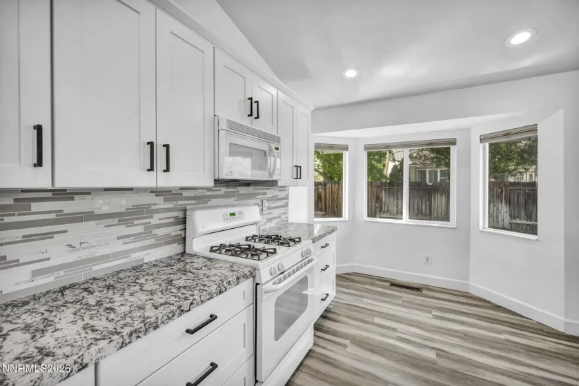 5125 Lorenzo, Sparks, Nevada 89436, 3 Bedrooms Bedrooms, ,2 BathroomsBathrooms,Residential,Residential,Lorenzo,0,260011617