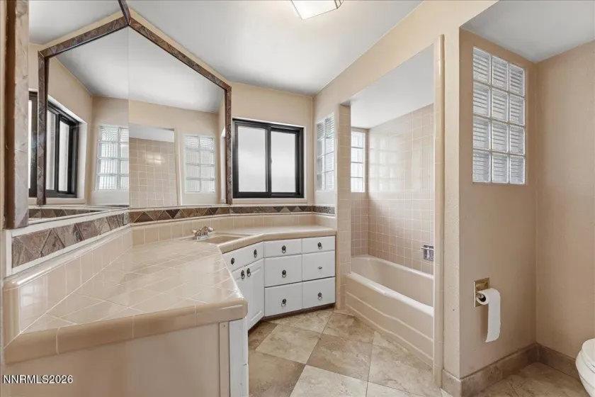 1840 Berkeley, Reno, Nevada 89509, 3 Bedrooms Bedrooms, ,2 BathroomsBathrooms,Residential,Residential,Berkeley,0,260003895