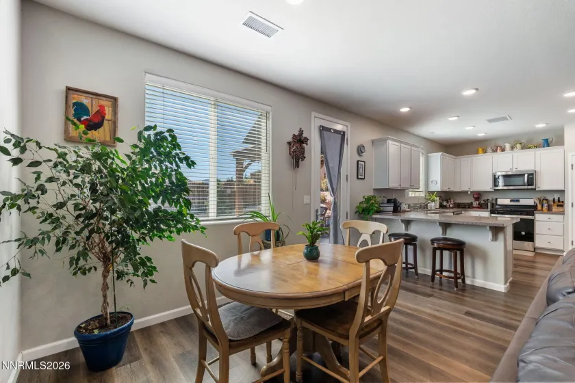 132 Avalanche, Dayton, Nevada 89403, 3 Bedrooms Bedrooms, ,2 BathroomsBathrooms,Residential,Residential,Avalanche,0,260011620