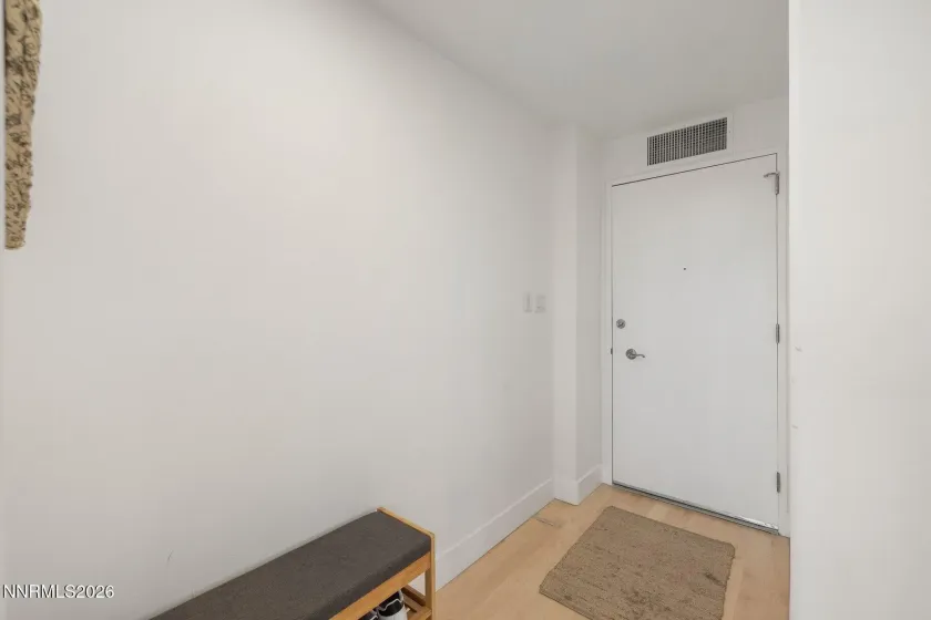 100 Arlington, Reno, Nevada 89501, 1 Bedroom Bedrooms, ,2 BathroomsBathrooms,Residential,Residential,Arlington,0,260011624