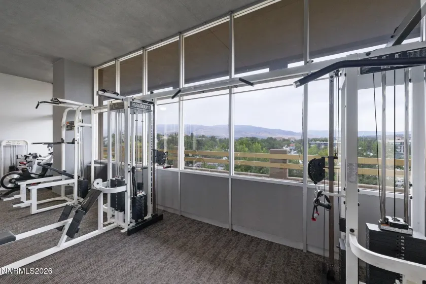 100 Arlington, Reno, Nevada 89501, 1 Bedroom Bedrooms, ,2 BathroomsBathrooms,Residential,Residential,Arlington,0,260011624