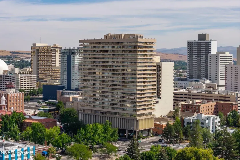 100 Arlington, Reno, Nevada 89501, 1 Bedroom Bedrooms, ,2 BathroomsBathrooms,Residential,Residential,Arlington,0,260011624