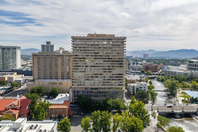 100 Arlington, Reno, Nevada 89501, 1 Bedroom Bedrooms, ,2 BathroomsBathrooms,Residential,Residential,Arlington,0,260011624