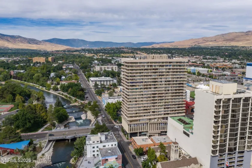 100 Arlington, Reno, Nevada 89501, 1 Bedroom Bedrooms, ,2 BathroomsBathrooms,Residential,Residential,Arlington,0,260011624