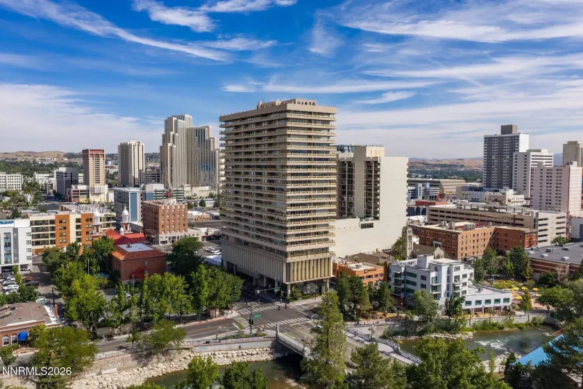 100 Arlington, Reno, Nevada 89501, 1 Bedroom Bedrooms, ,2 BathroomsBathrooms,Residential,Residential,Arlington,0,260011624
