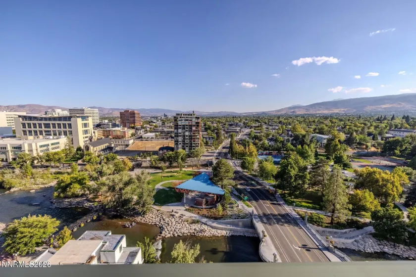 100 Arlington, Reno, Nevada 89501, 1 Bedroom Bedrooms, ,2 BathroomsBathrooms,Residential,Residential,Arlington,0,260011624
