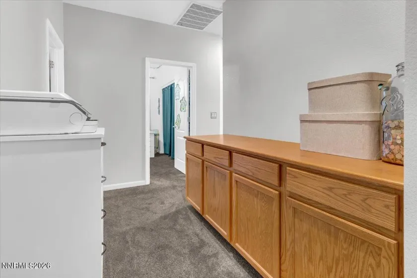 7215 Fox Wood, Sparks, Nevada 89436, 3 Bedrooms Bedrooms, ,3 BathroomsBathrooms,Residential,Residential,Fox Wood,0,260011640