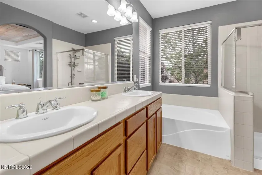 7215 Fox Wood, Sparks, Nevada 89436, 3 Bedrooms Bedrooms, ,3 BathroomsBathrooms,Residential,Residential,Fox Wood,0,260011640