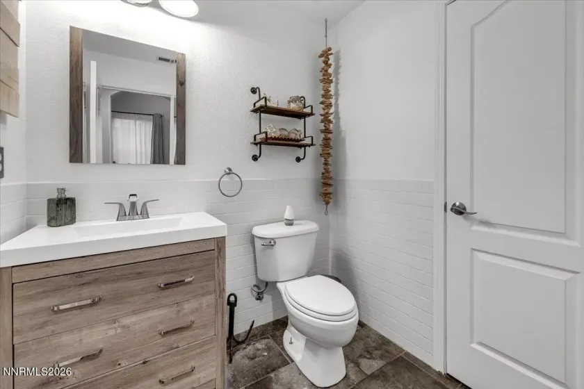 7215 Fox Wood, Sparks, Nevada 89436, 3 Bedrooms Bedrooms, ,3 BathroomsBathrooms,Residential,Residential,Fox Wood,0,260011640