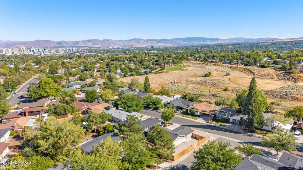 3015 Slater, Reno, Nevada 89503, 3 Bedrooms Bedrooms, ,2 BathroomsBathrooms,Residential,Residential,Slater,0,260011641