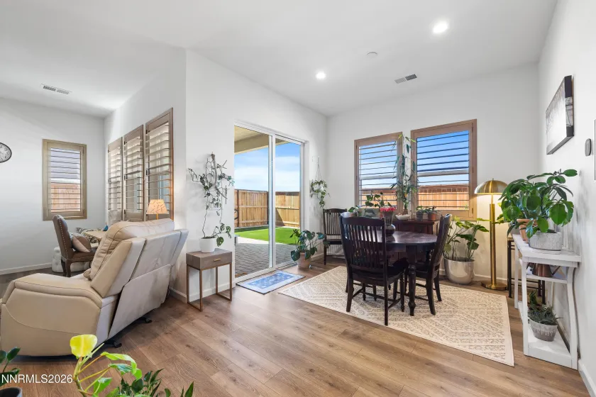 7285 Basin Rdg, Sparks, Nevada 89436, 2 Bedrooms Bedrooms, ,2 BathroomsBathrooms,Residential,Residential,Basin Rdg,0,260011649