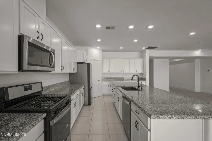 315 Grafton, Sparks, Nevada 89441, 4 Bedrooms Bedrooms, ,4 BathroomsBathrooms,Residential,Residential,Grafton,0,260011653