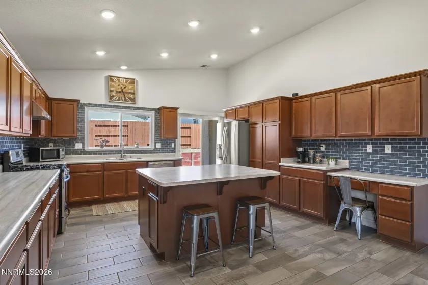 18527 Mountain Ash, Reno, Nevada 89508, 4 Bedrooms Bedrooms, ,3 BathroomsBathrooms,Residential,Residential,Mountain Ash,0,260011626